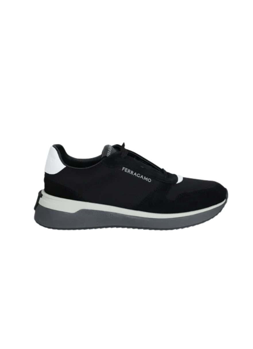 FRGM "América" Urban Runner en Negro